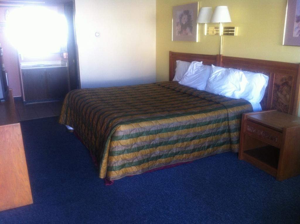 Galaxie Motel Brigham City Værelse billede